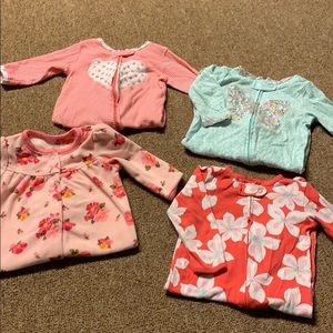 Carter’s girls pajama bundle— Like New 6mos
